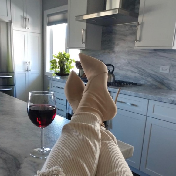 CASADEI Blade pointed-toe ankle boots size 37 1/2 - Picture 10 of 10